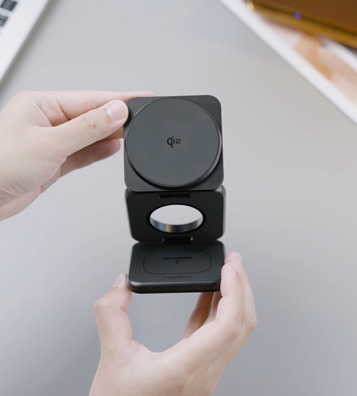 X40Q Qi2 Certified 3-in-1 MagSafe Foldable Charging Stand · Black