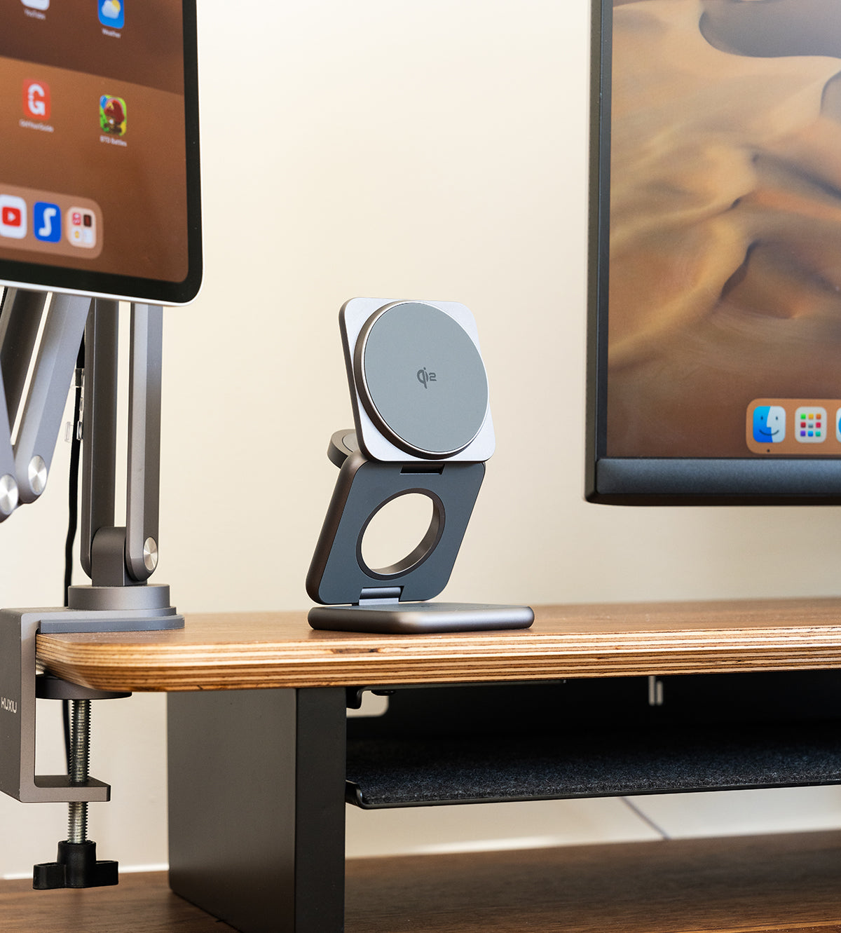 X40Q Qi2 Certified 3-in-1 MagSafe Foldable Charging Stand · Gray