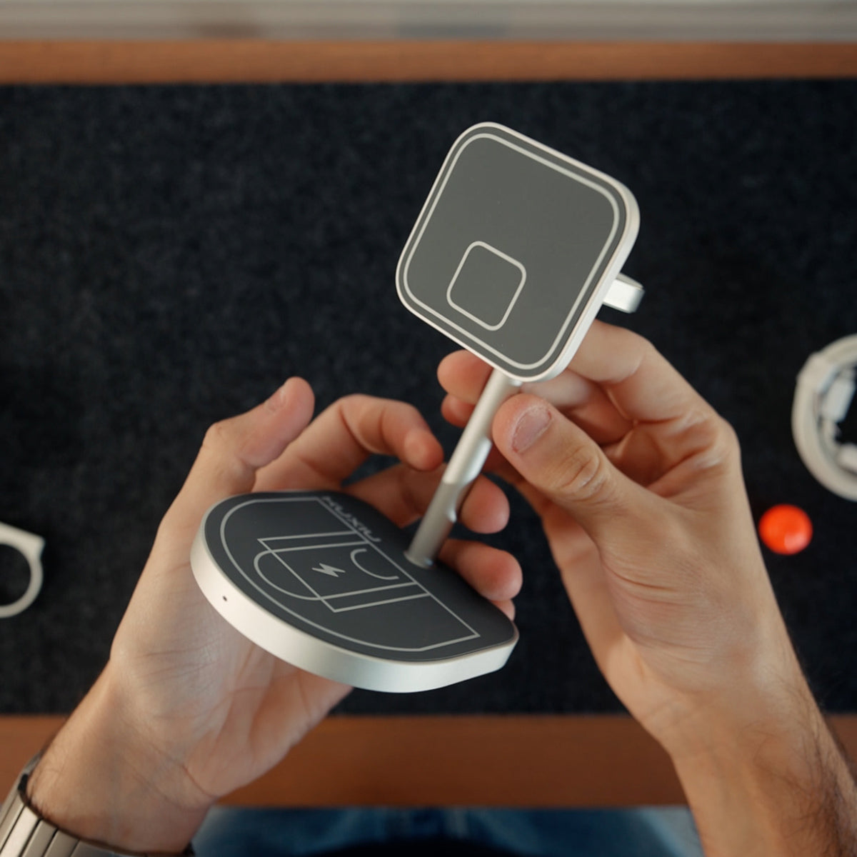 3-Point Power Creative 3-in-1 MagSafe Charging Stand · Black