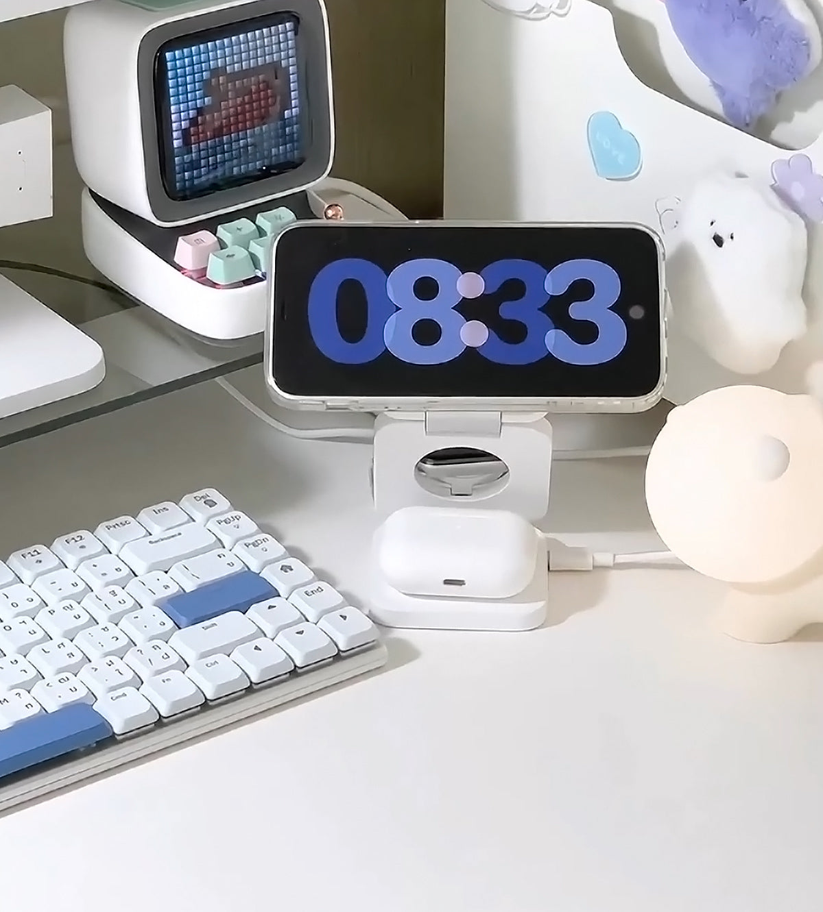 X55 3-in-1 MagSafe Foldable Charging Stand · White