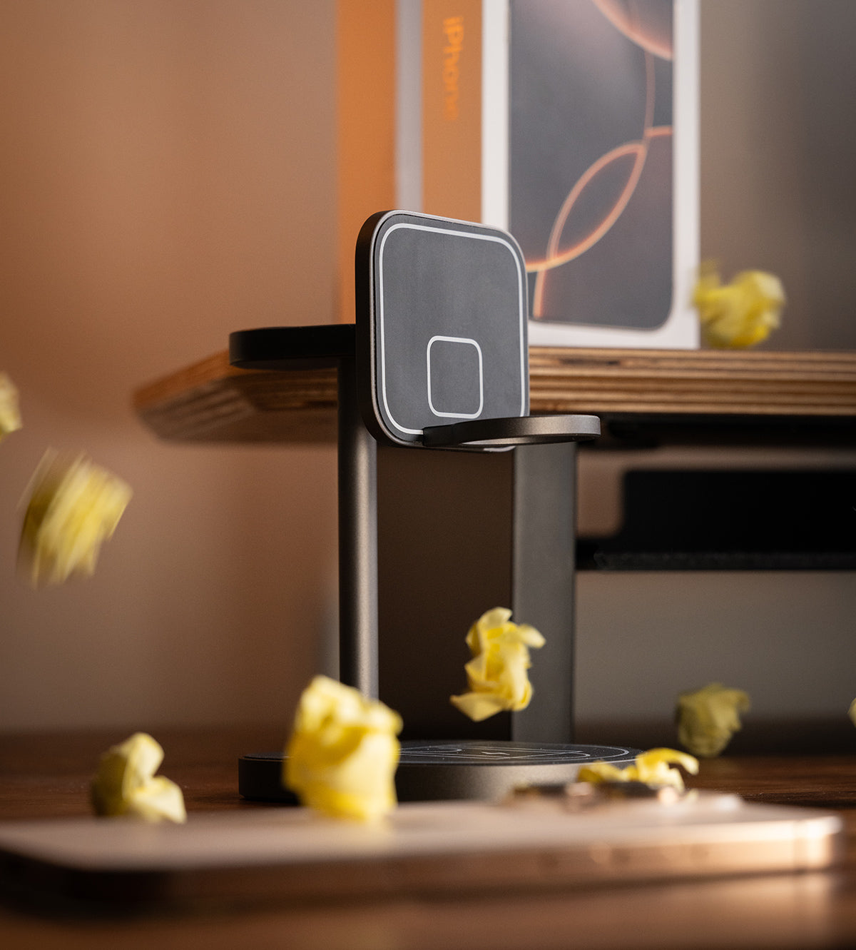 3-Point Power Creative 3-in-1 MagSafe Charging Stand · Black