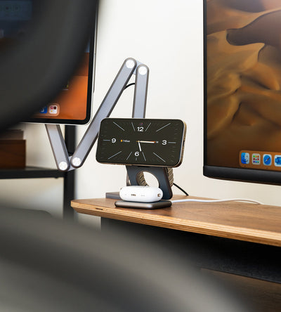 X40Q Qi2 Certified 3-in-1 MagSafe Foldable Charging Stand · Gray