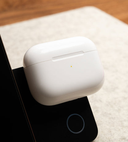 KUXIU K1 15W Fast Charging 3-in-1 MagSafe Power Bank - Black